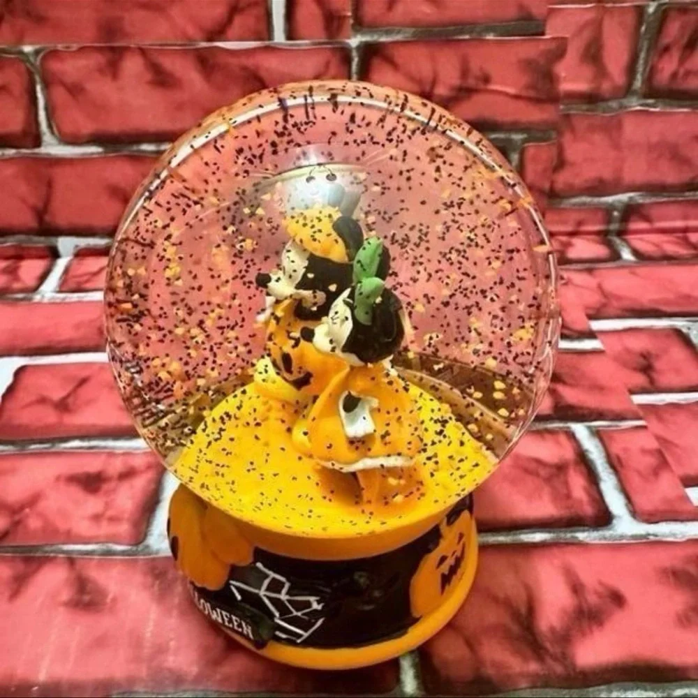 Disney Mickey & Minnie Happy Halloween Snow Globe